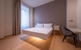 Oriana Homel Milano